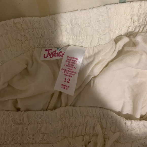 Girl’s Justice Doily Shorts Size 12 - Picture 3 of 4